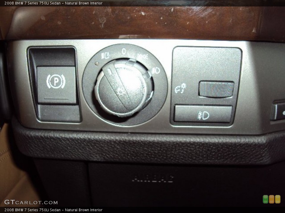 Natural Brown Interior Controls for the 2008 BMW 7 Series 750Li Sedan #76836717