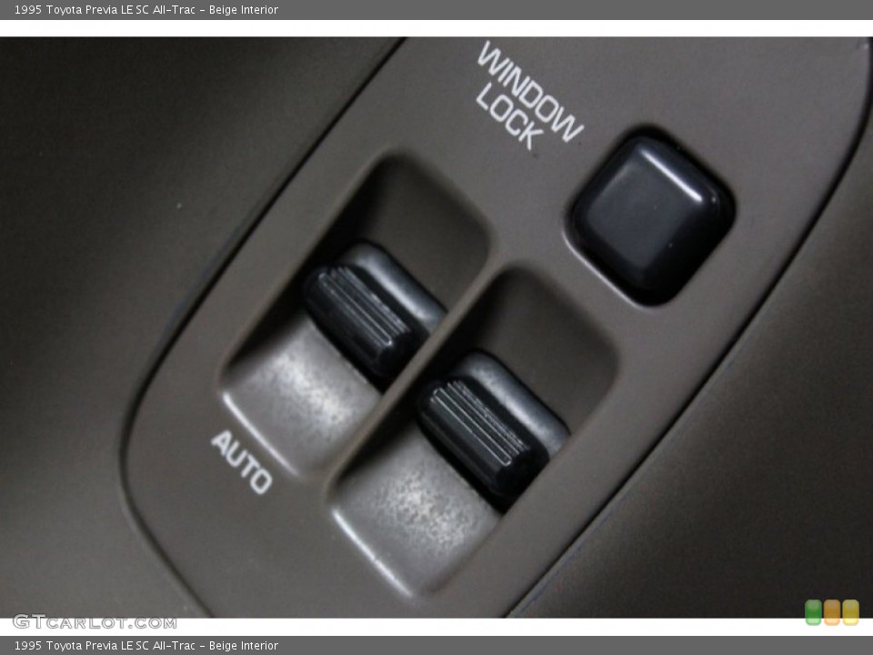 Beige Interior Controls for the 1995 Toyota Previa LE SC All-Trac #76840842