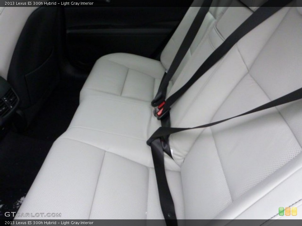 Light Gray Interior Rear Seat for the 2013 Lexus ES 300h Hybrid #76843415