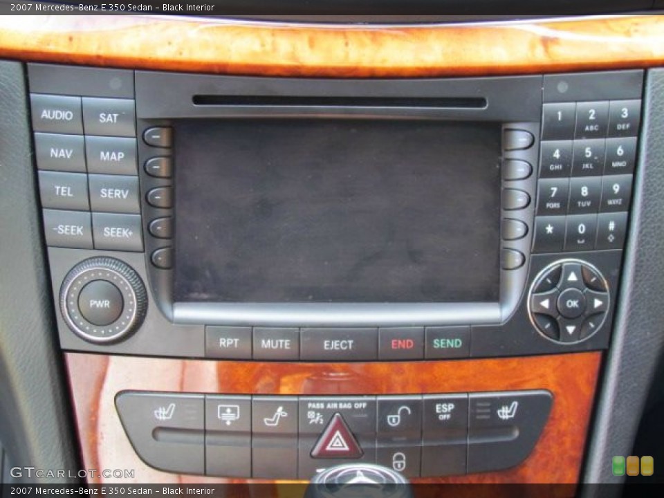 Black Interior Controls for the 2007 Mercedes-Benz E 350 Sedan #76850181