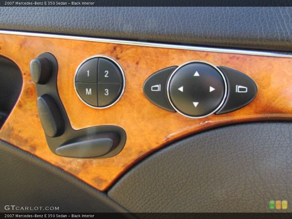 Black Interior Controls for the 2007 Mercedes-Benz E 350 Sedan #76850361