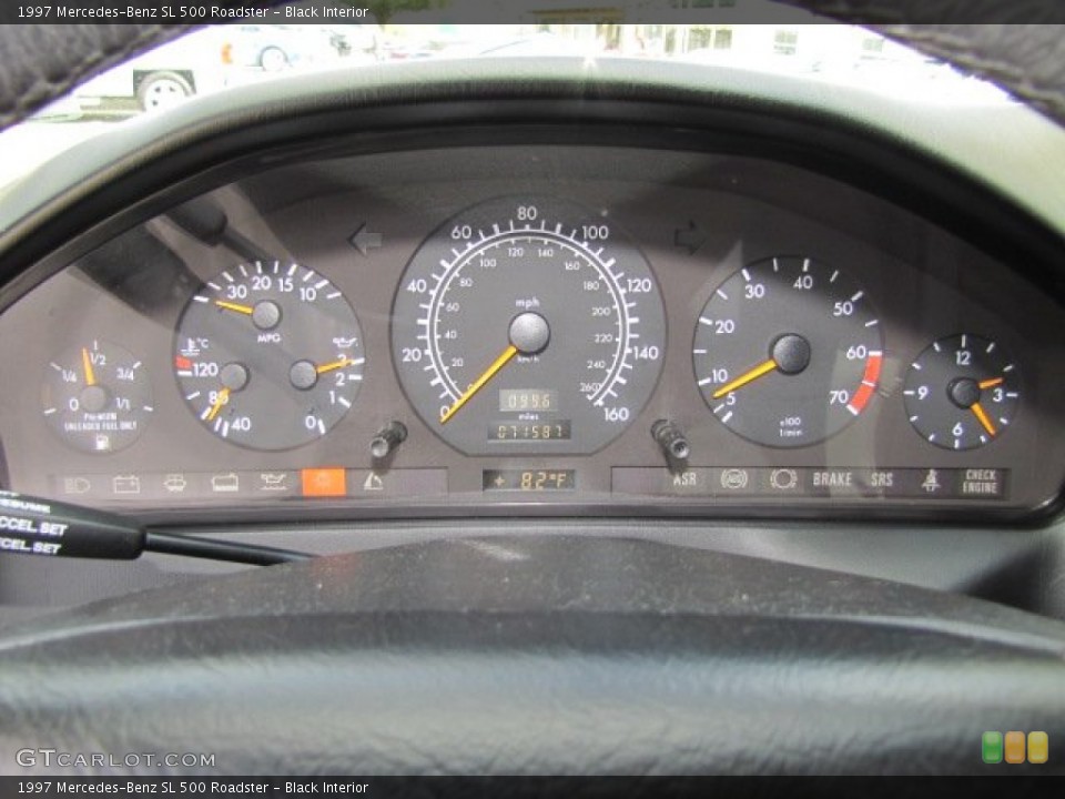 Black Interior Gauges for the 1997 Mercedes-Benz SL 500 Roadster #76855325