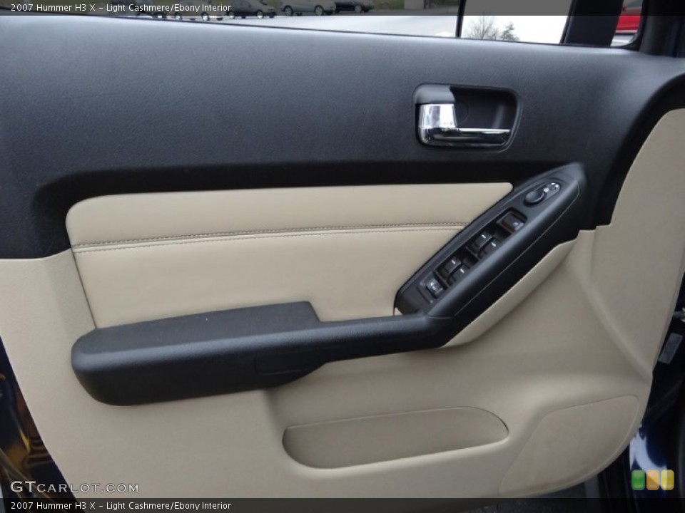 Light Cashmere/Ebony Interior Door Panel for the 2007 Hummer H3 X #76858800