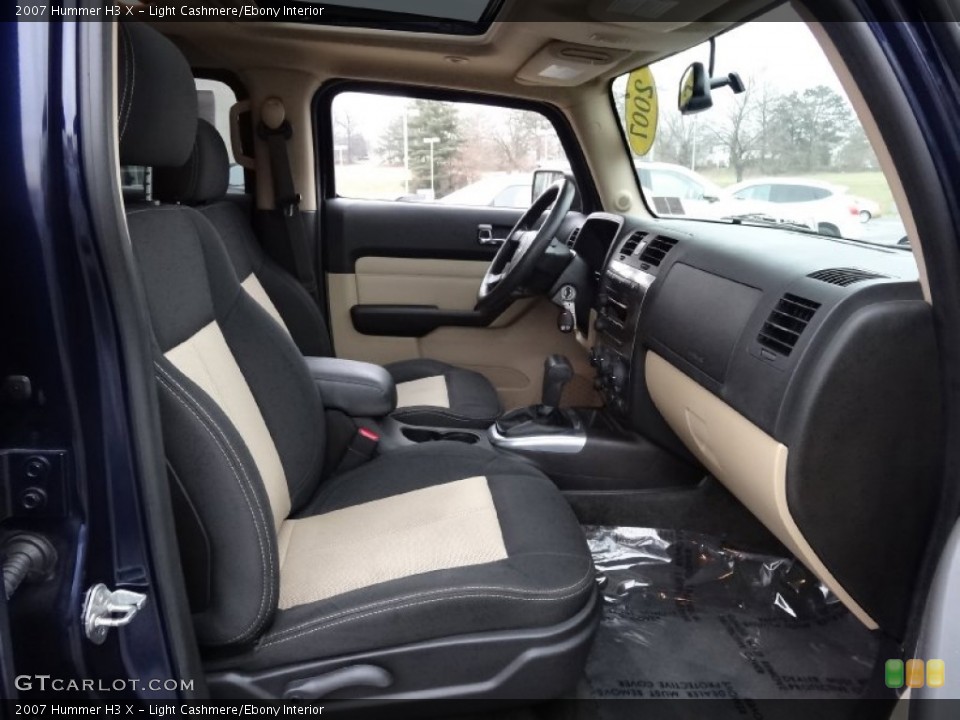 Light Cashmere/Ebony Interior Photo for the 2007 Hummer H3 X #76858878