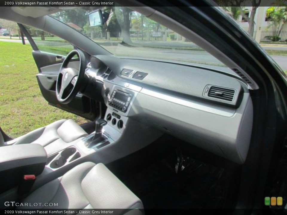 Classic Grey Interior Dashboard for the 2009 Volkswagen Passat Komfort Sedan #76862364