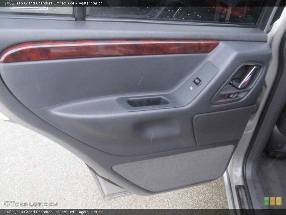 Agate Interior Door Panel for the 2001 Jeep Grand Cherokee Limited 4x4 #76863378