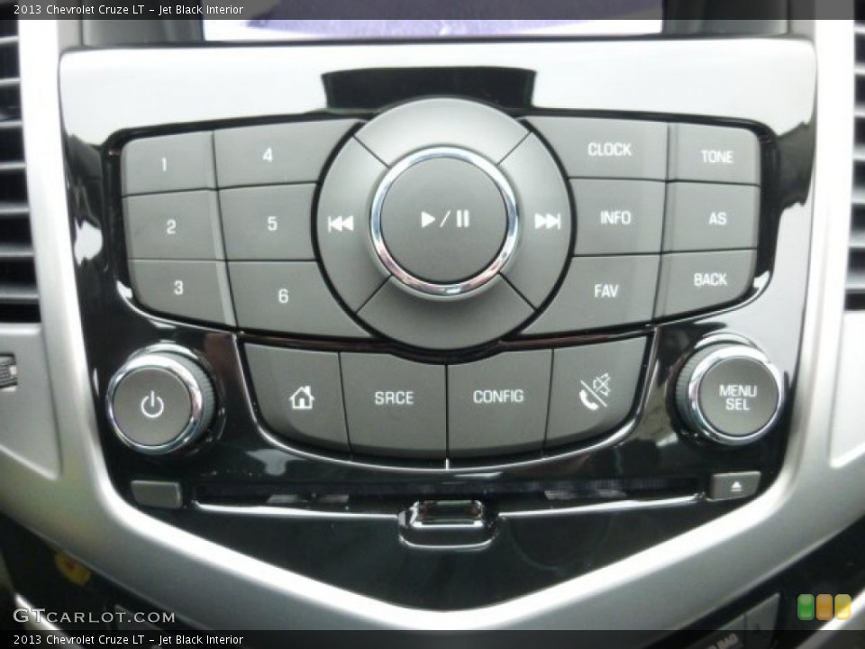 Jet Black Interior Controls for the 2013 Chevrolet Cruze LT #76866948