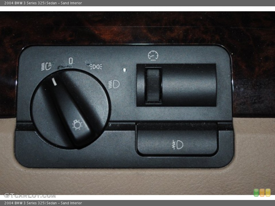 Sand Interior Controls for the 2004 BMW 3 Series 325i Sedan #76867551