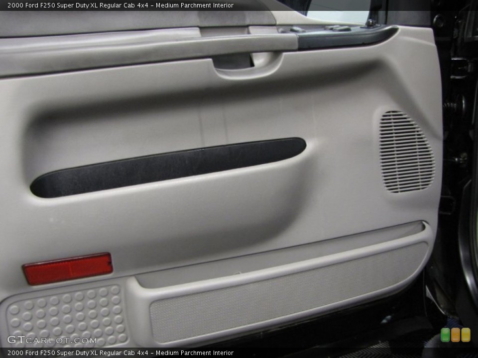 Medium Parchment Interior Door Panel for the 2000 Ford F250 Super Duty XL Regular Cab 4x4 #76871479