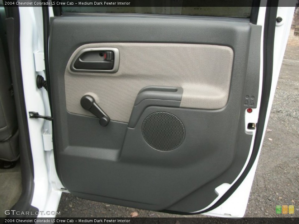 Medium Dark Pewter Interior Door Panel for the 2004 Chevrolet Colorado LS Crew Cab #76872810