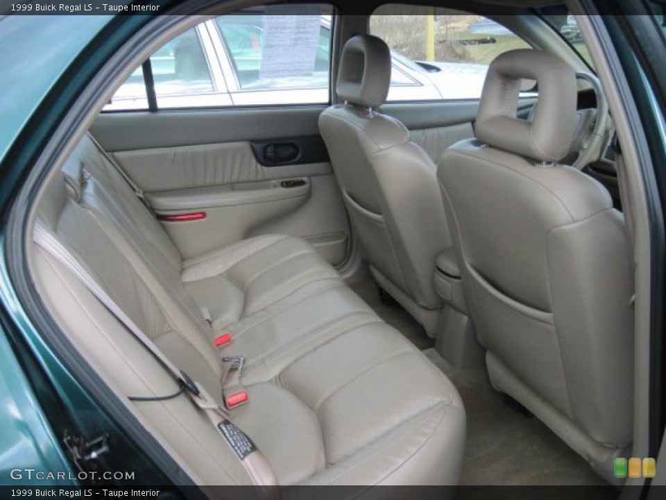 Taupe 1999 Buick Regal Interiors