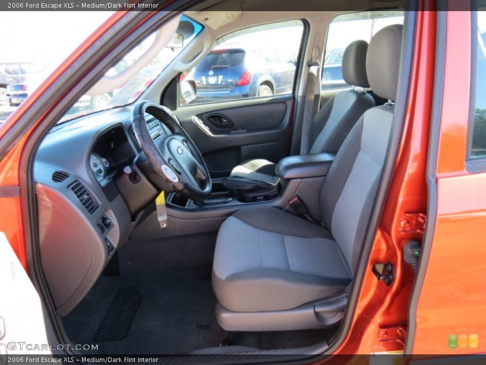 Medium/Dark Flint Interior Photo for the 2006 Ford Escape XLS #76876473