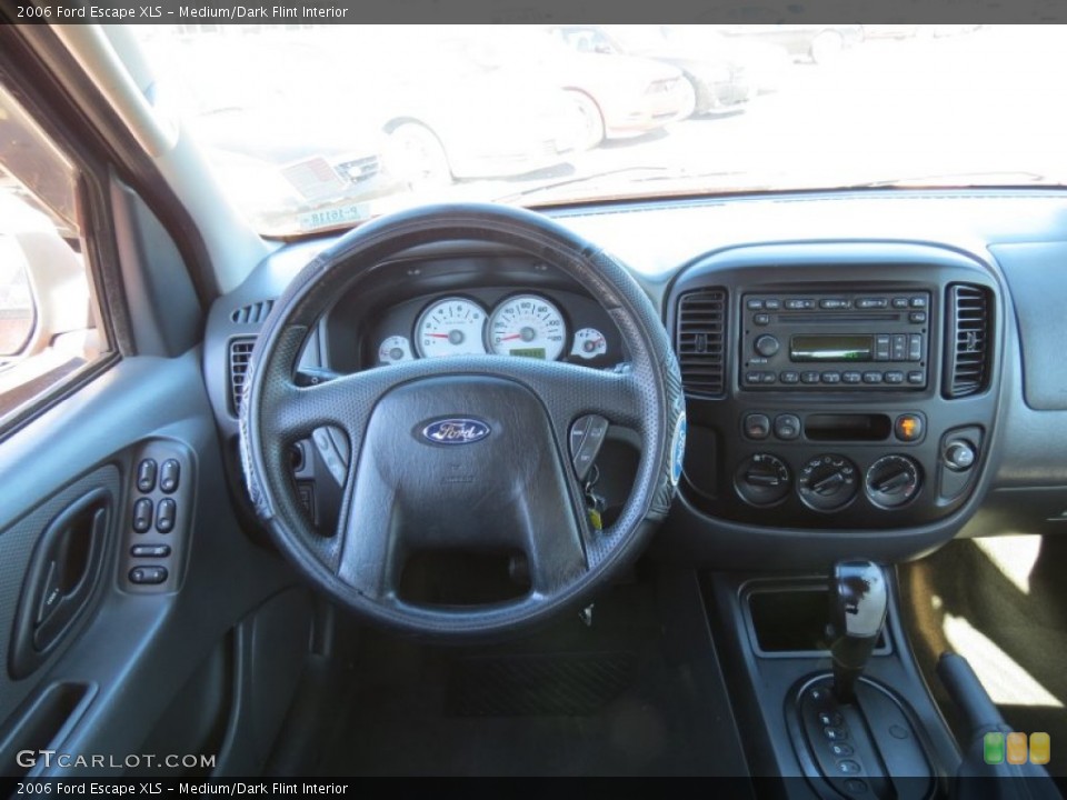 Medium/Dark Flint Interior Dashboard for the 2006 Ford Escape XLS #76876545