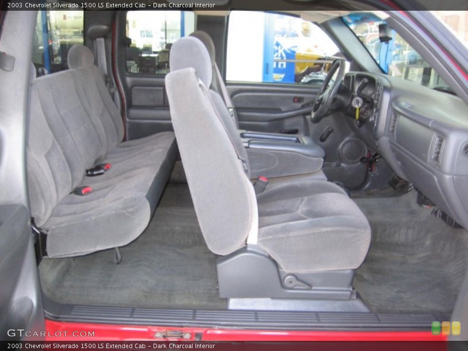 Dark Charcoal Interior Photo for the 2003 Chevrolet Silverado 1500 LS Extended Cab #76879800