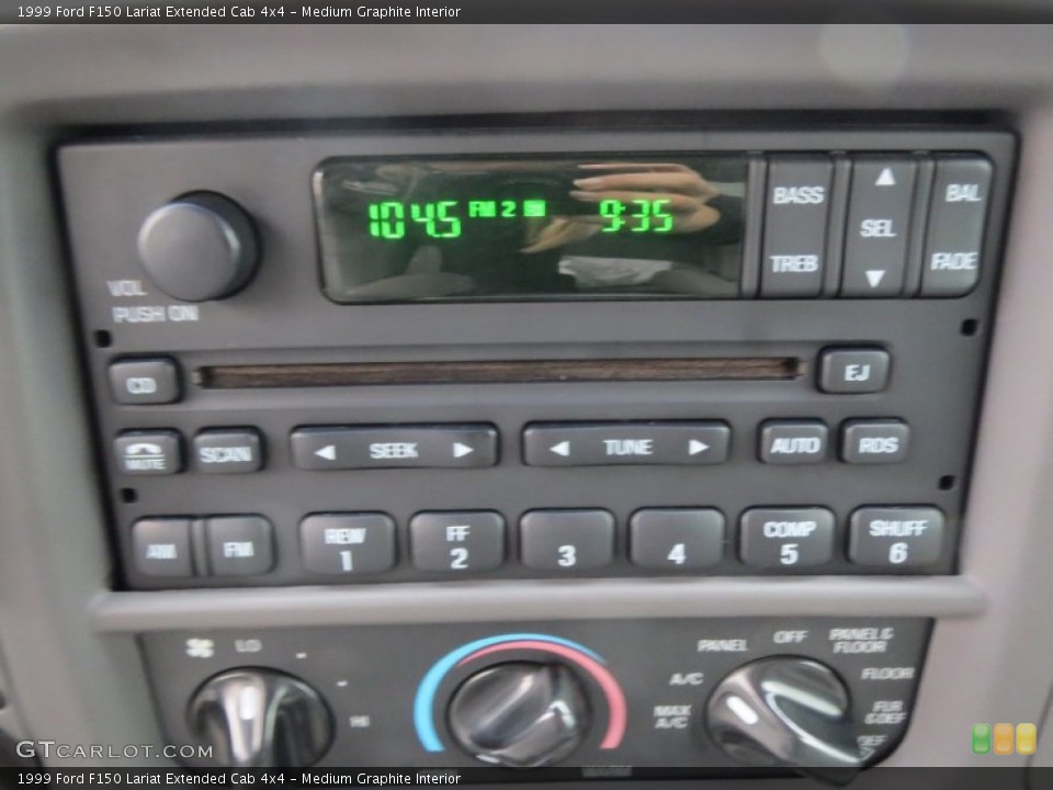 Medium Graphite Interior Audio System for the 1999 Ford F150 Lariat Extended Cab 4x4 #76881534