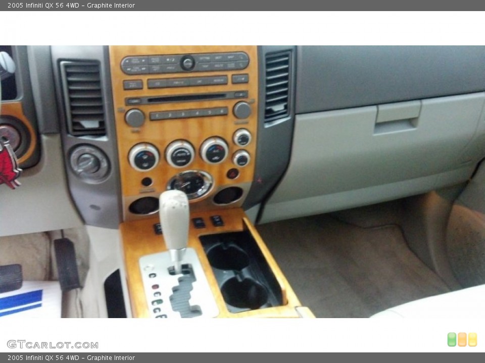 Graphite Interior Controls for the 2005 Infiniti QX 56 4WD #76886979