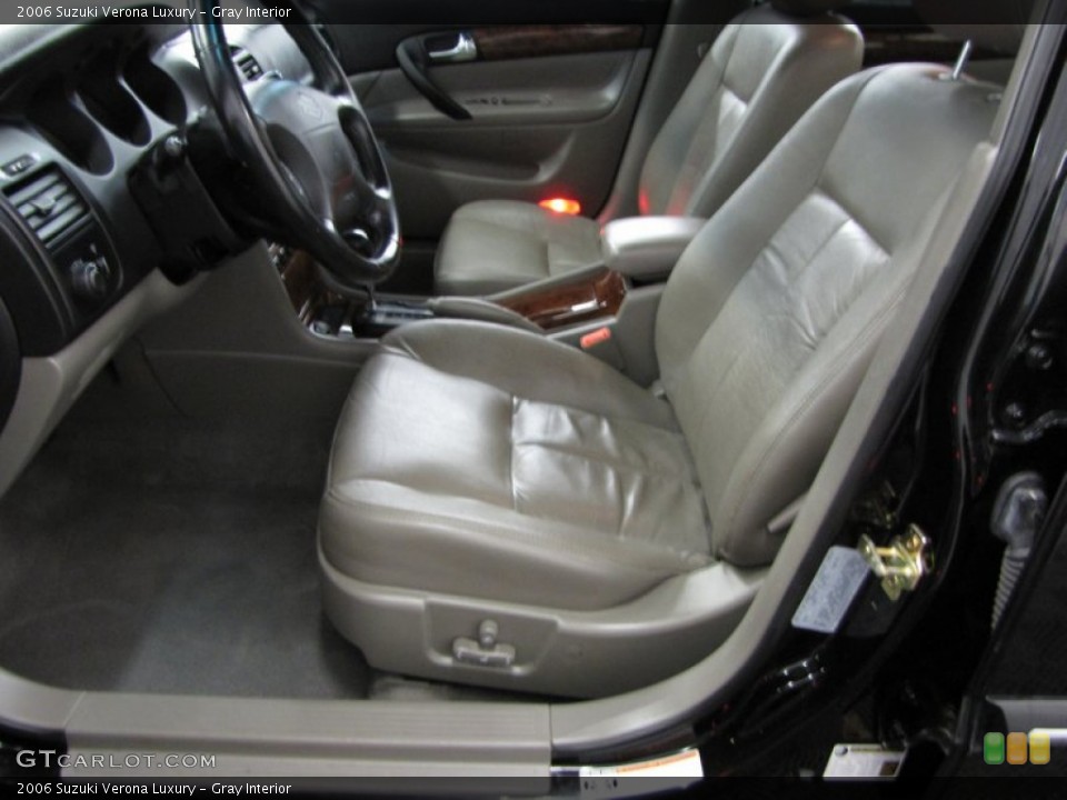 Gray Interior Photo for the 2006 Suzuki Verona Luxury #76892171
