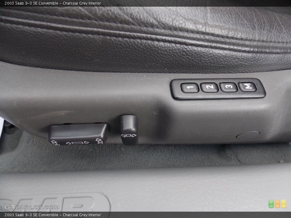 Charcoal Grey Interior Controls for the 2003 Saab 9-3 SE Convertible #76898688
