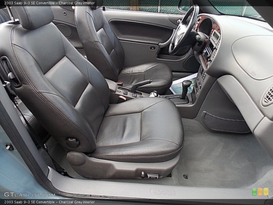 Charcoal Grey Interior Photo for the 2003 Saab 9-3 SE Convertible #76898724