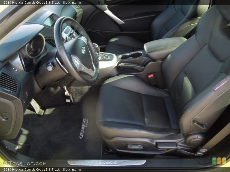 Black Interior Photo for the 2010 Hyundai Genesis Coupe 3.8 Track #76906302