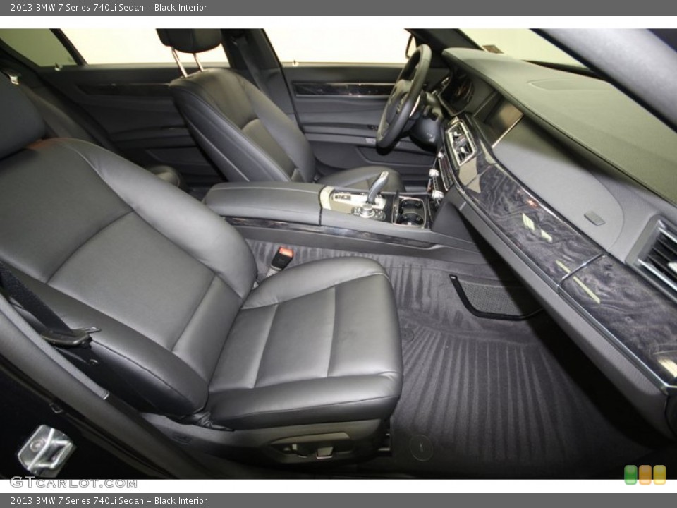 Black Interior Photo for the 2013 BMW 7 Series 740Li Sedan #76909822