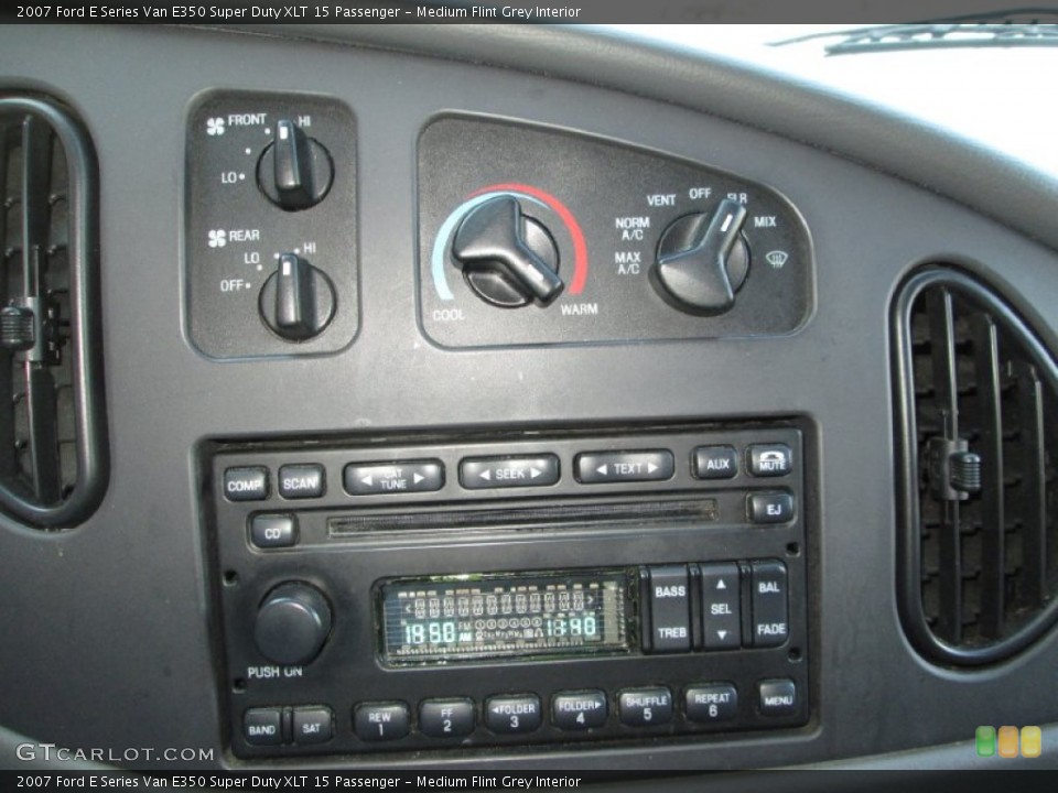 Medium Flint Grey Interior Controls for the 2007 Ford E Series Van E350 Super Duty XLT 15 Passenger #76913124
