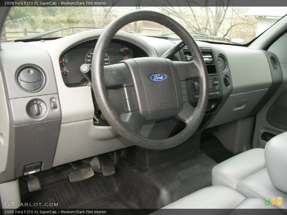 Medium/Dark Flint Interior Photo for the 2008 Ford F150 XL SuperCab #76914549
