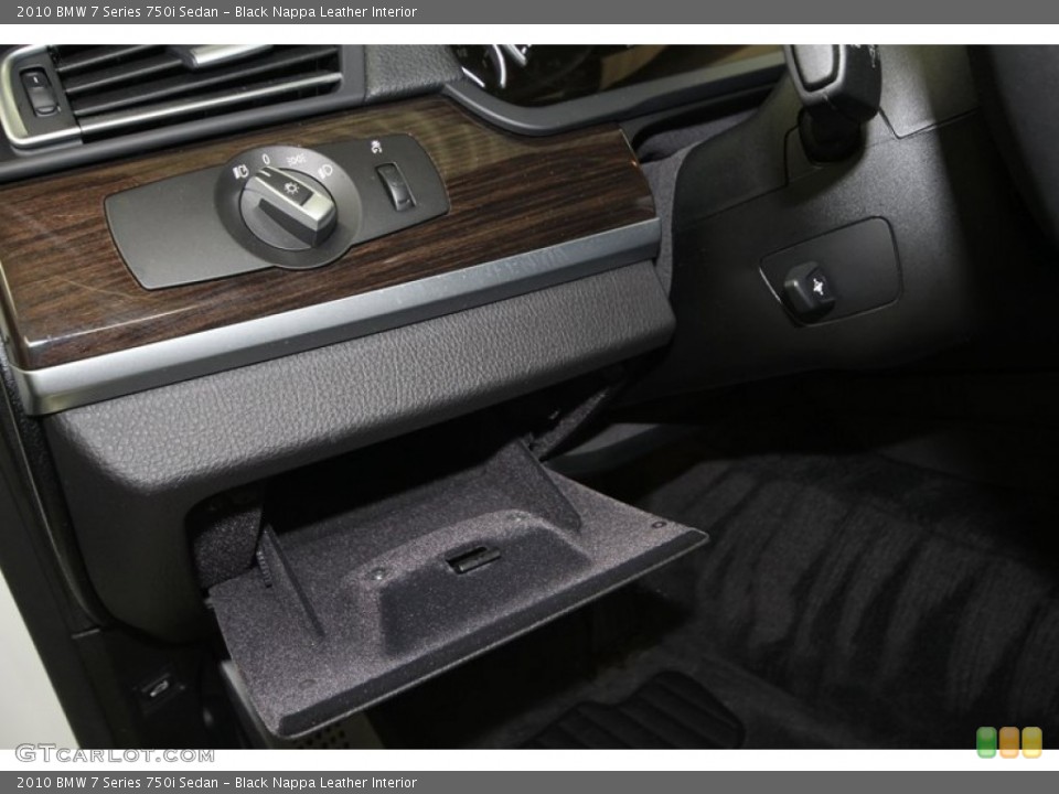 Black Nappa Leather Interior Controls for the 2010 BMW 7 Series 750i Sedan #76914591