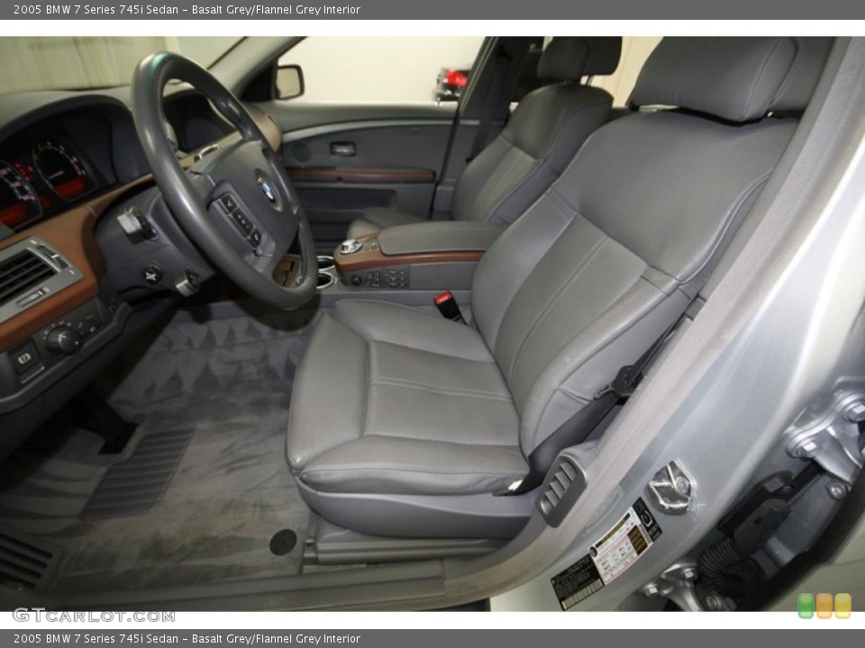 Basalt Grey/Flannel Grey Interior Photo for the 2005 BMW 7 Series 745i Sedan #76918590