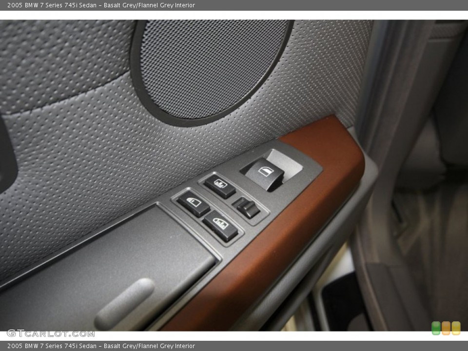Basalt Grey/Flannel Grey Interior Controls for the 2005 BMW 7 Series 745i Sedan #76919033