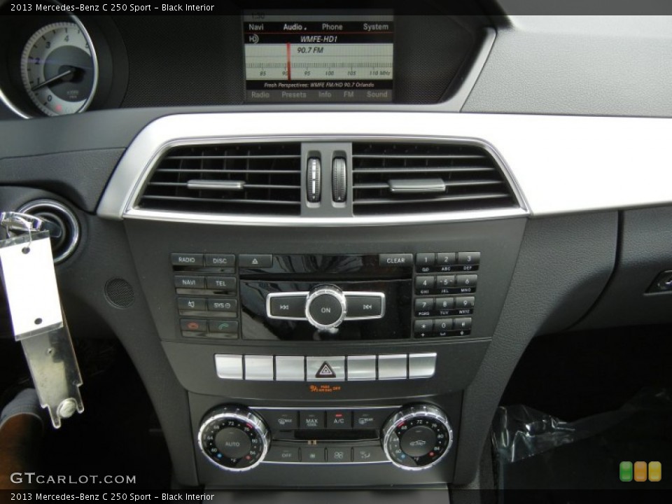 Black Interior Controls for the 2013 Mercedes-Benz C 250 Sport #76920046