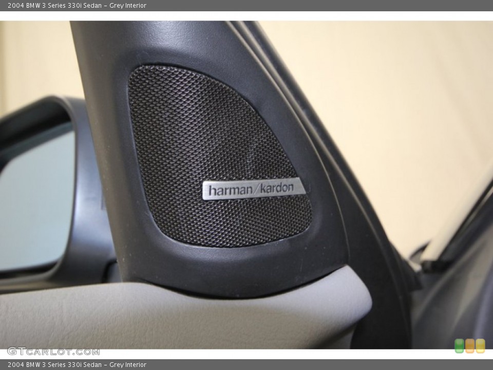 Grey Interior Audio System for the 2004 BMW 3 Series 330i Sedan #76921195