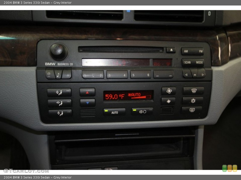 Grey Interior Controls for the 2004 BMW 3 Series 330i Sedan #76921247