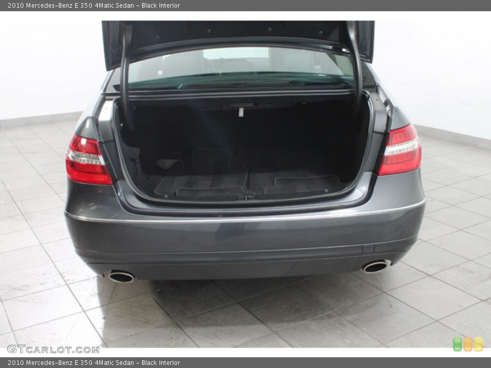 Black Interior Trunk for the 2010 Mercedes-Benz E 350 4Matic Sedan #76925281