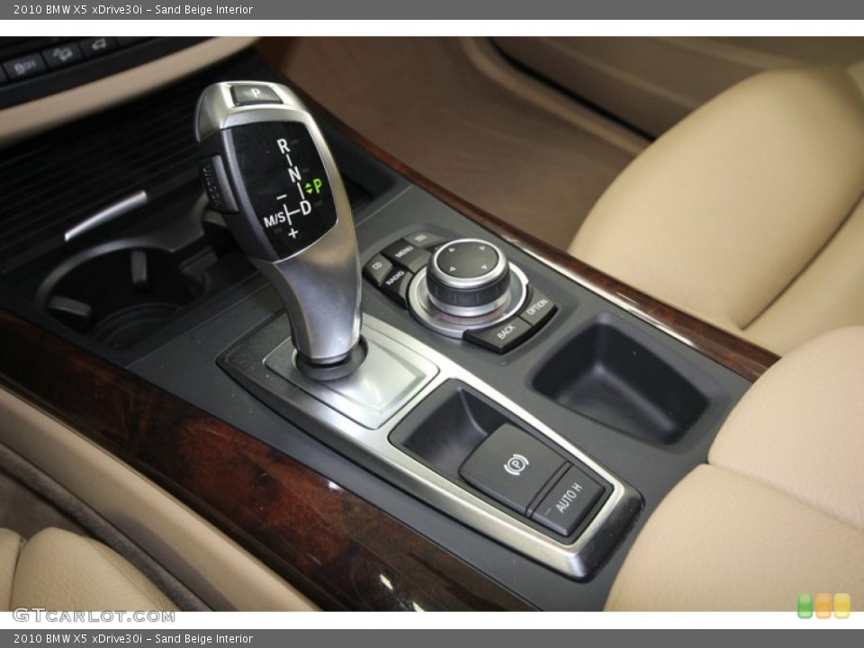 Sand Beige Interior Transmission for the 2010 BMW X5 xDrive30i #76925808