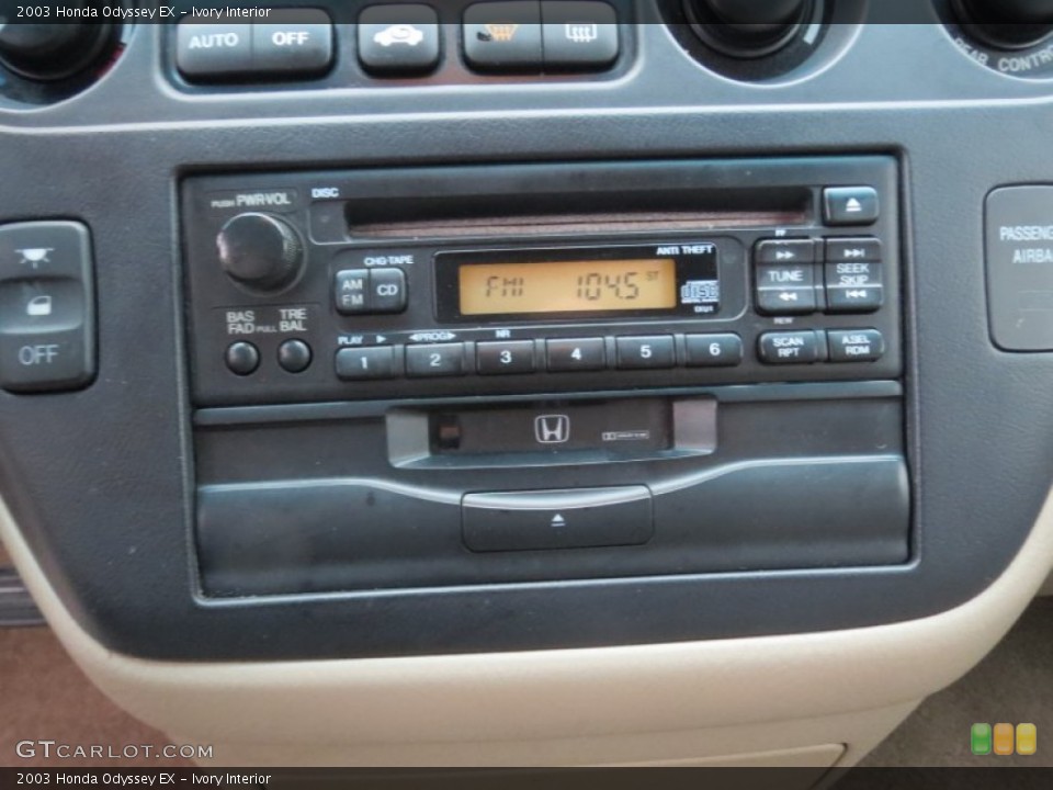 Ivory Interior Audio System for the 2003 Honda Odyssey EX #76933601
