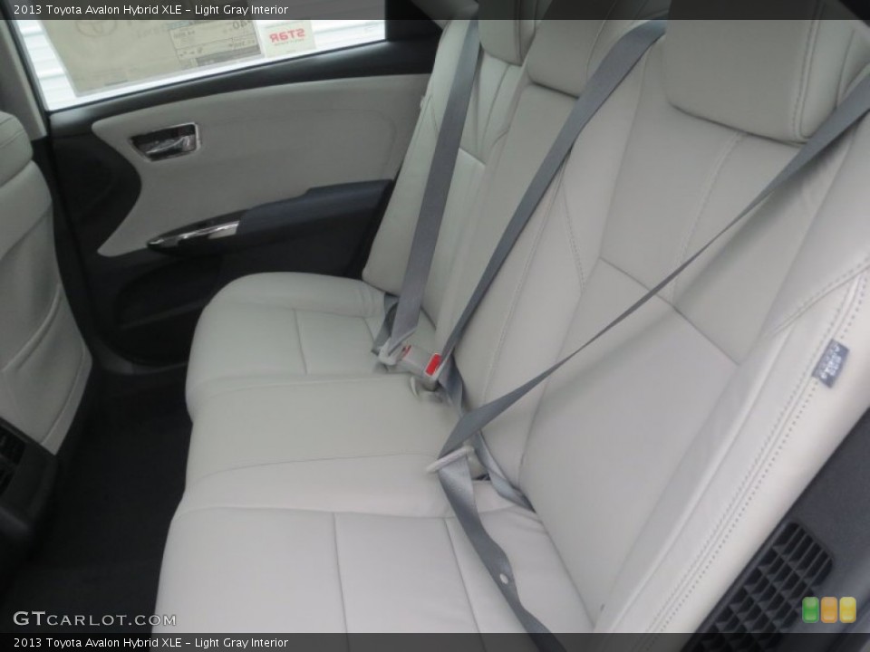 Light Gray Interior Rear Seat for the 2013 Toyota Avalon Hybrid XLE #76936893