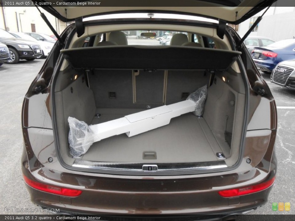 Cardamom Beige Interior Trunk For The 2011 Audi Q5 3 2