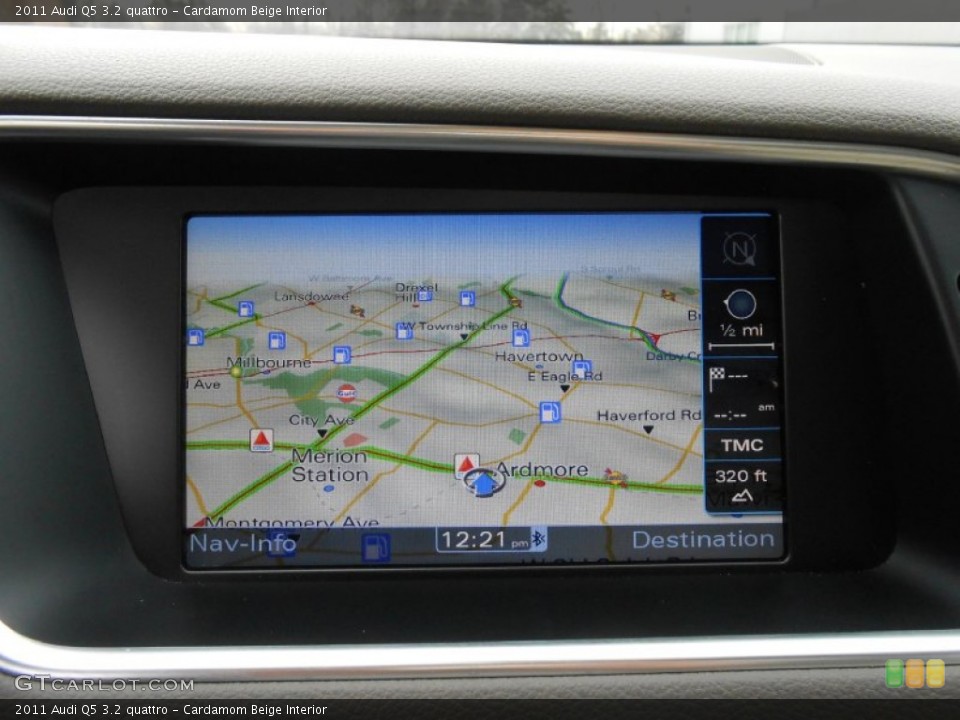 Cardamom Beige Interior Navigation for the 2011 Audi Q5 3.2 quattro #76944650