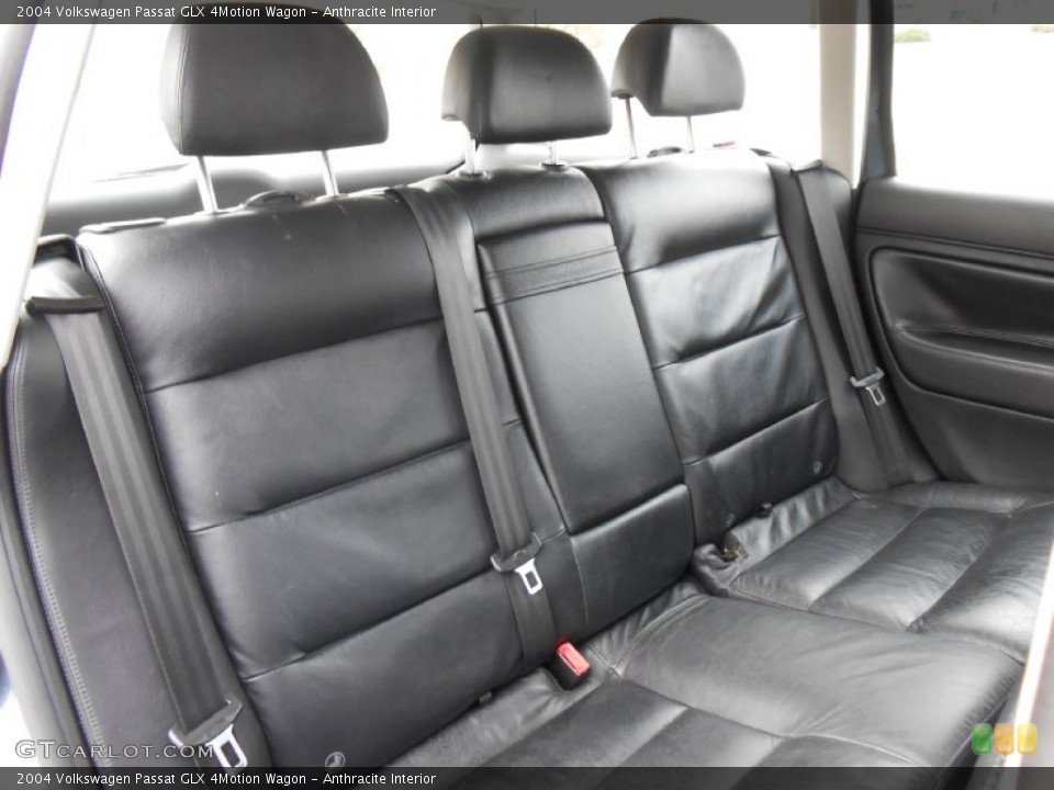 Anthracite Interior Rear Seat for the 2004 Volkswagen Passat GLX 4Motion Wagon #76945767