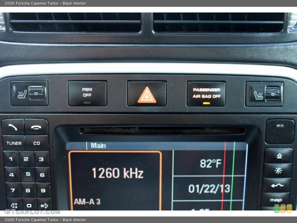 Black Interior Controls for the 2006 Porsche Cayenne Turbo #76951003