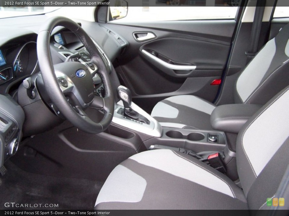 Two-Tone Sport 2012 Ford Focus Interiors