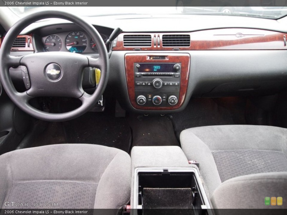 Ebony Black Interior Dashboard for the 2006 Chevrolet Impala LS #76958035
