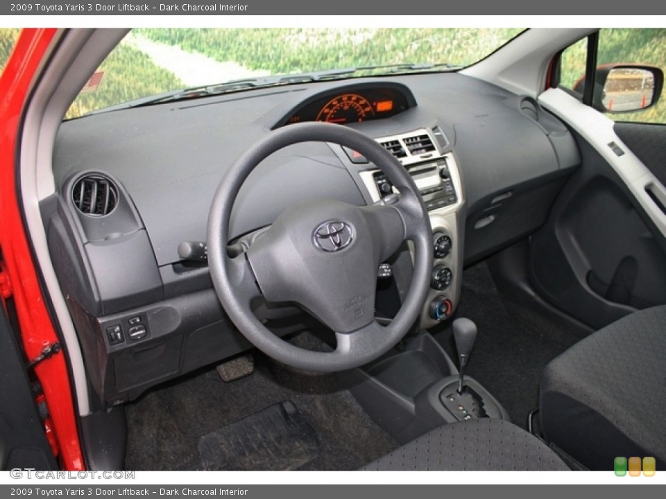 Dark Charcoal Interior Photo for the 2009 Toyota Yaris 3 Door Liftback #76962217