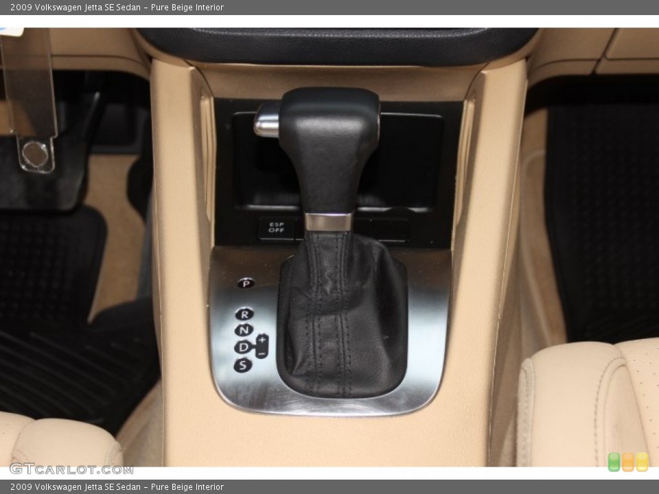 Pure Beige Interior Transmission for the 2009 Volkswagen Jetta SE Sedan #76970701