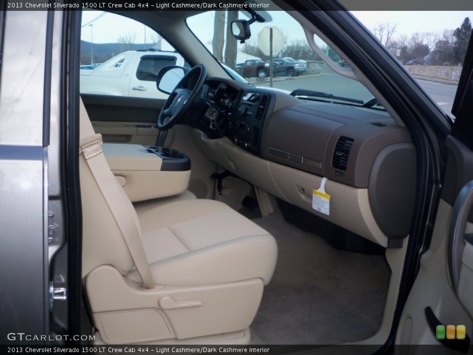 Light Cashmere/Dark Cashmere Interior Dashboard for the 2013 Chevrolet Silverado 1500 LT Crew Cab 4x4 #76973758