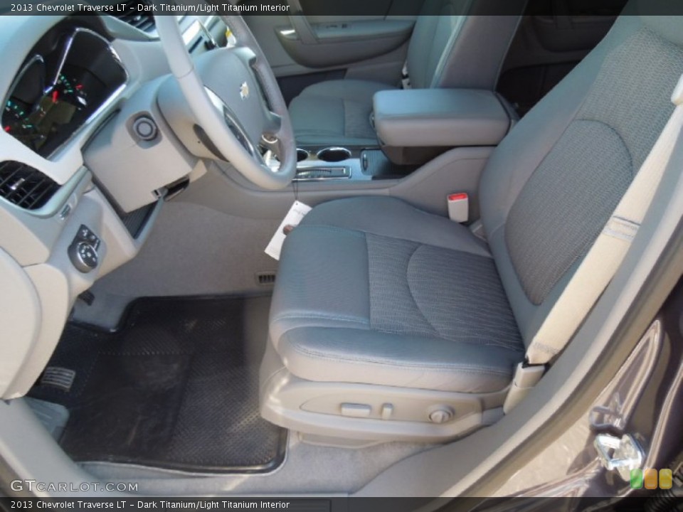 Dark Titanium/Light Titanium Interior Photo for the 2013 Chevrolet Traverse LT #76976740