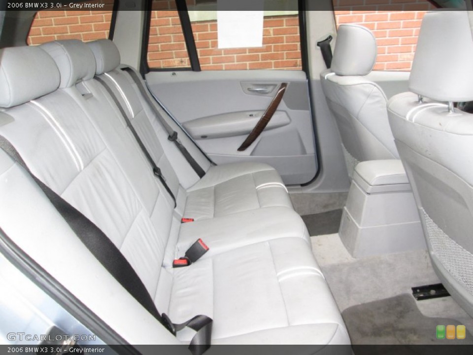 Grey Interior Rear Seat for the 2006 BMW X3 3.0i #76977019