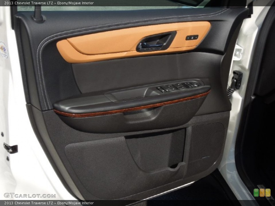 Ebony/Mojave Interior Door Panel for the 2013 Chevrolet Traverse LTZ #76978594