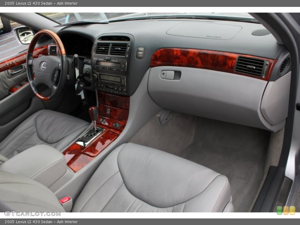 Ash Interior Dashboard for the 2005 Lexus LS 430 Sedan #76981666